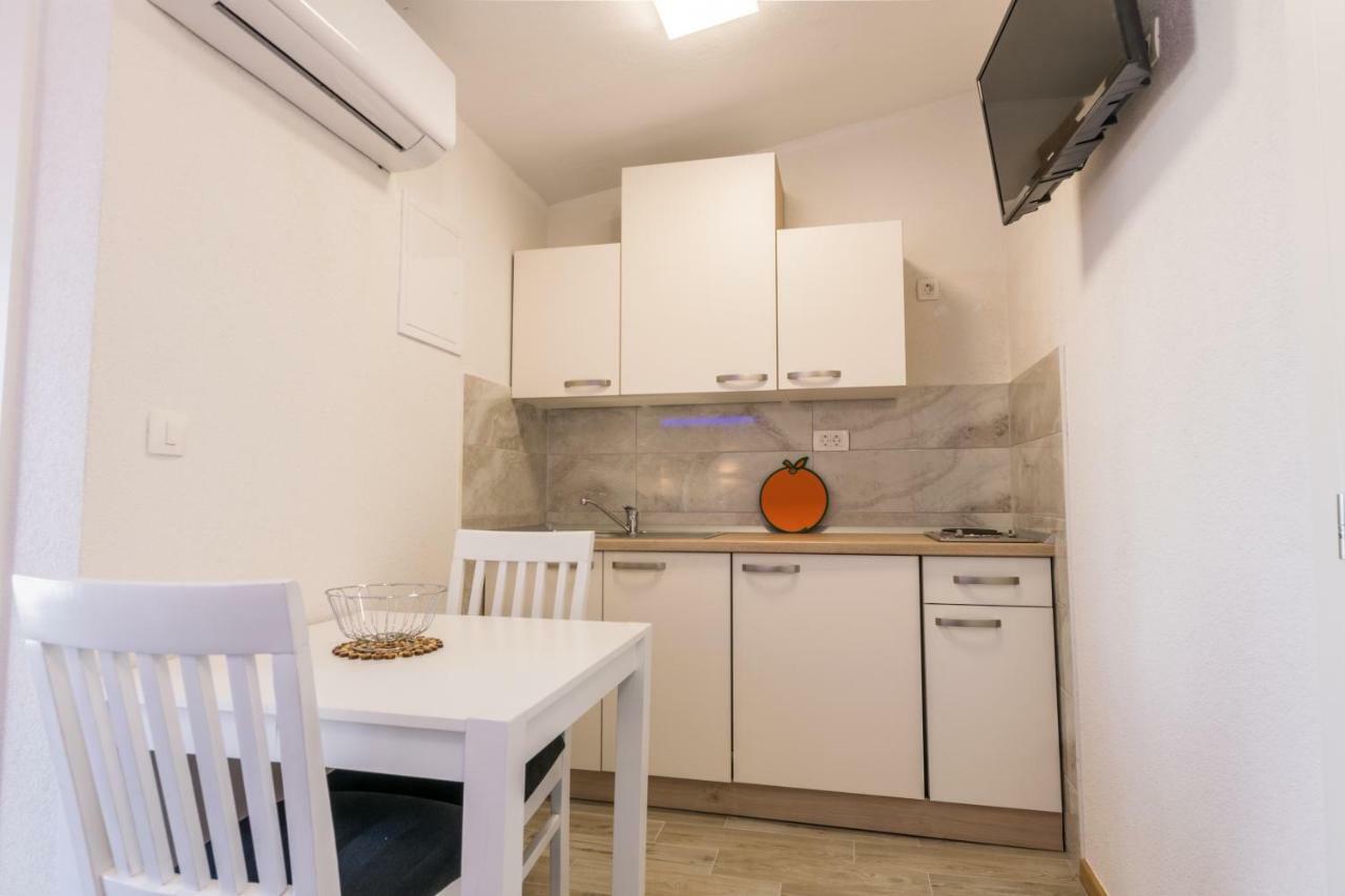 Apartments Family Roso Проманья Экстерьер фото